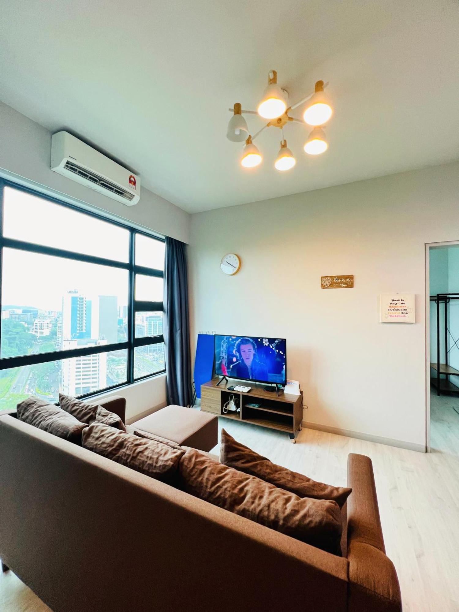 Maison Life 小居屋 Jesselton Quay Citypads Kota Kinabalu Exteriör bild