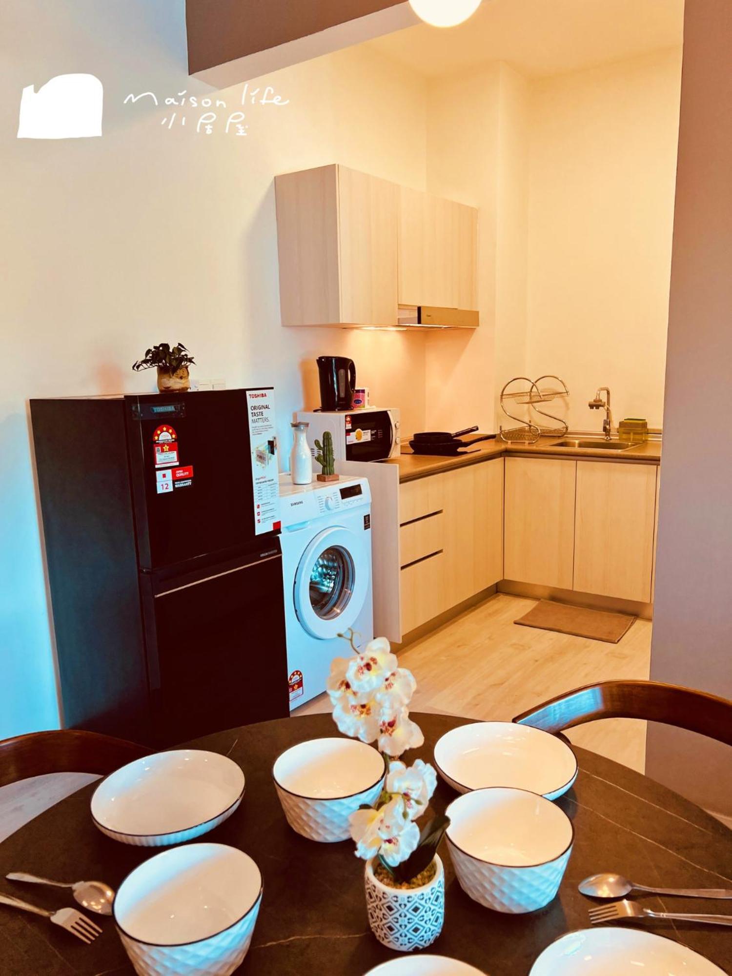Maison Life 小居屋 Jesselton Quay Citypads Kota Kinabalu Exteriör bild