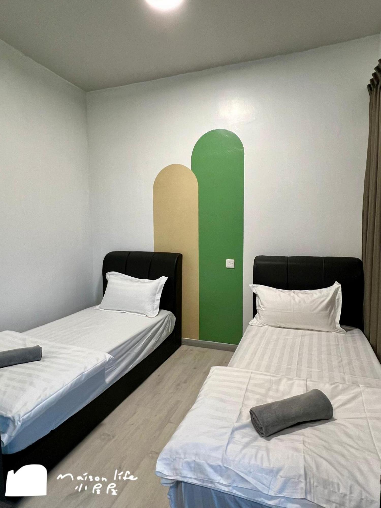 Maison Life 小居屋 Jesselton Quay Citypads Kota Kinabalu Exteriör bild
